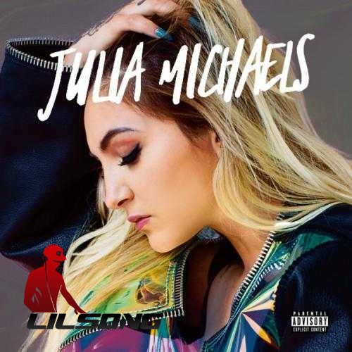 Julia Michaels - Screaming Beauty